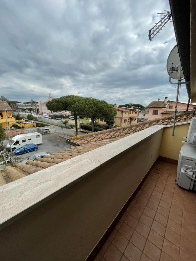 Villa La Casa Di Flora Aeroporto Di Fiumicino Esterno foto